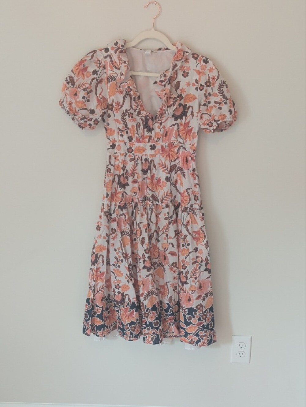 Chelsea & Violet Peach and Navy Floral Puff-Sleeve Cotton Dress